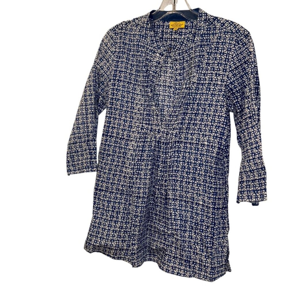 Roberta Roller Rabbit bllue white Indian block tile print tunic top shir…